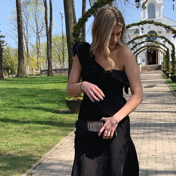 Meet your Posher, Diana - Picture 1 of 1